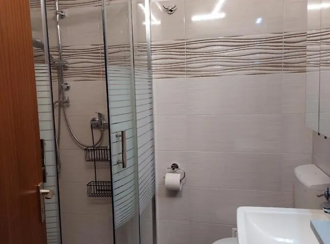 Bei Nussensee Bad Ischl